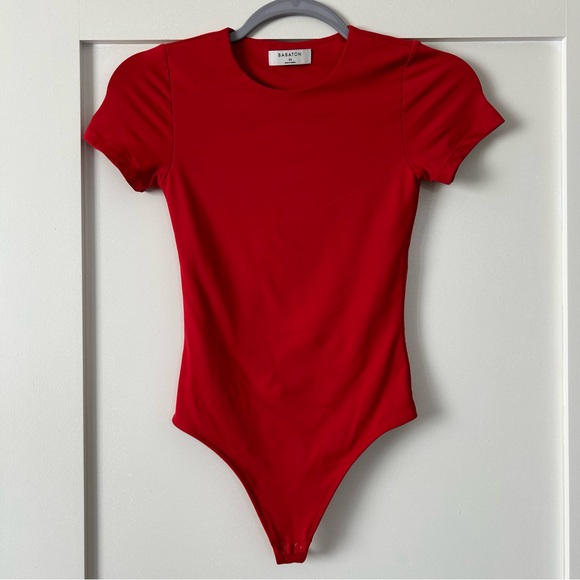 Aritzia Tops - Aritzia Babaton Contour Crew Shortsleeve Bodysuit Red Size Extra Small